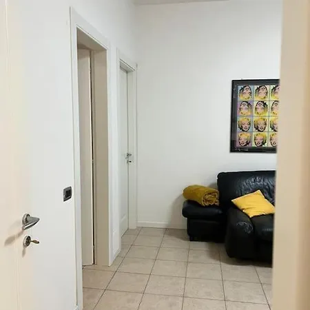 Daire Como-svizzera Trendy Loft E Free Parking *